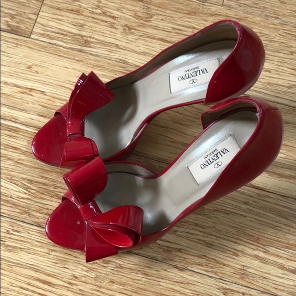 Valentino Patent Couture Bow PeepToe Platform Pump - Picture 16 of 16